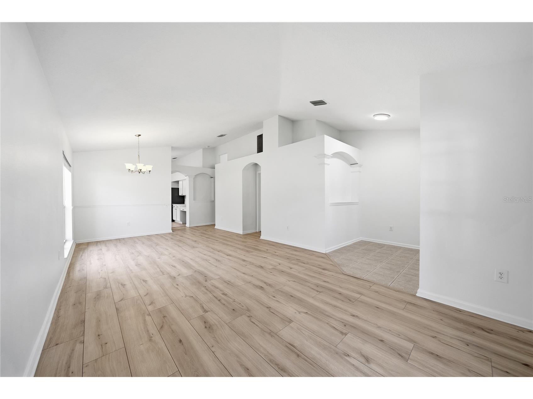 5400 Algerine Place Wesley Chapel FL 33544 TB8500834 image3