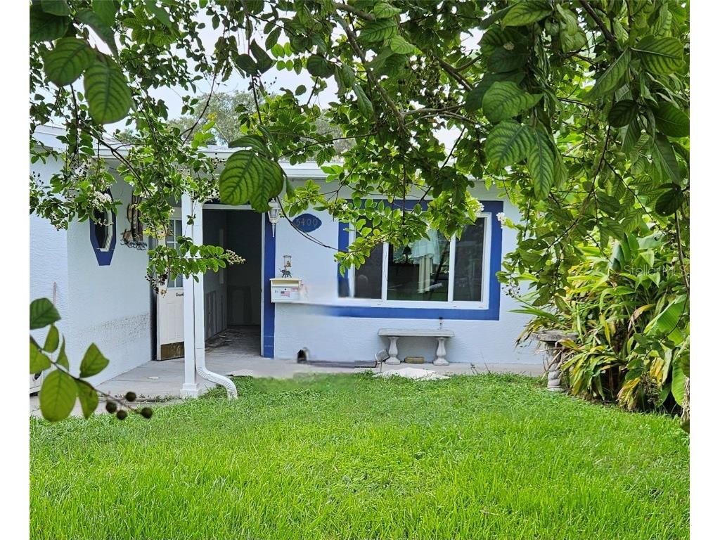 5400 Circle Drive Weeki Wachee FL 34607 - WEEKI WATCHEE RIVER - CANAL O6257808 image3