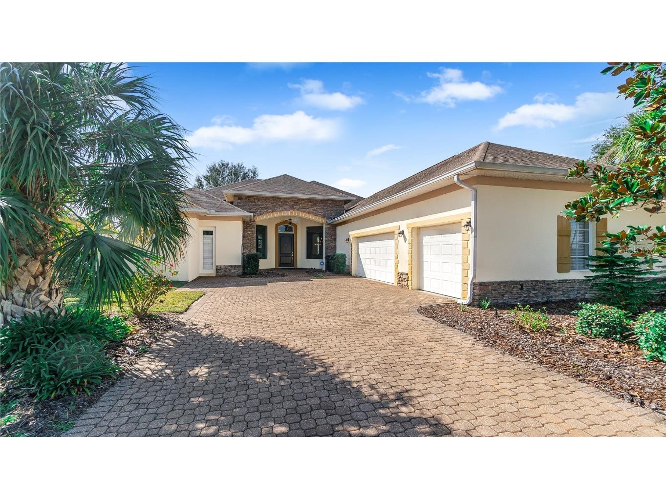 5400 Emerald Bay Lane Lady Lake FL 32159 - LAKE GRIFFIN O6276343 image1