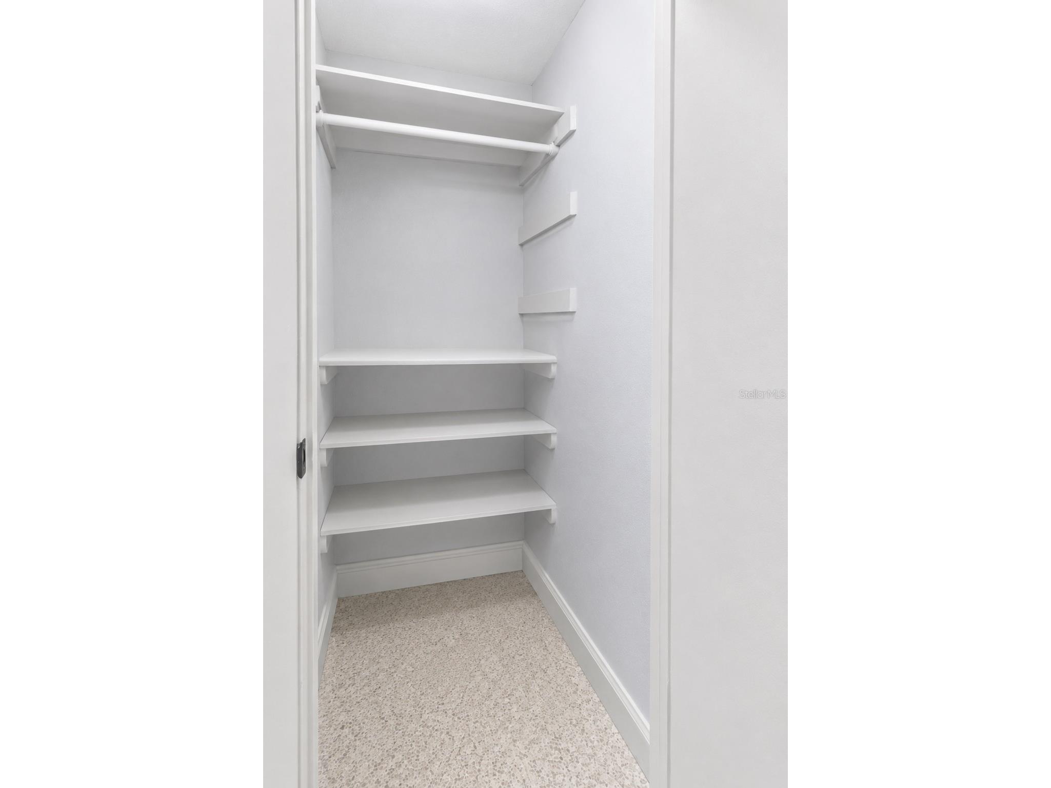 5400 Gulf Drive #18 Holmes Beach FL 34217 - GULF OF MEXICO A4695664 image26