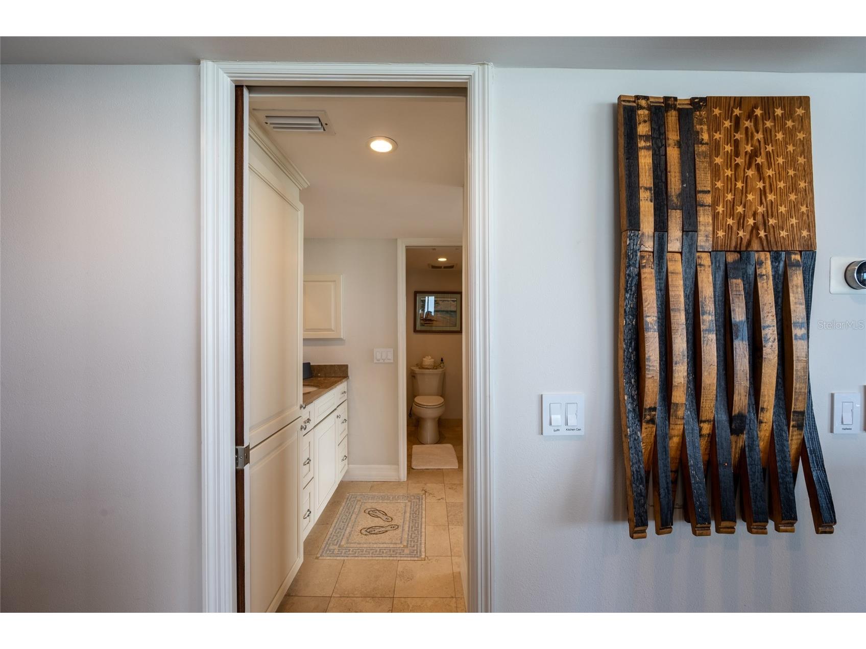 5400 Ocean Boulevard #10-02 Sarasota FL 34242 A4688970 image13