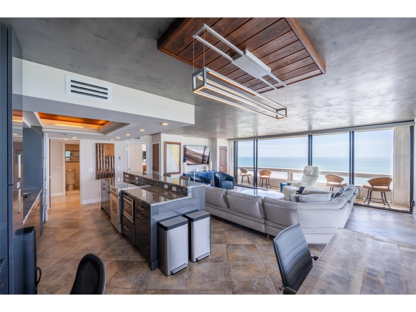 5400 Ocean Boulevard #10-02 Sarasota FL 34242 A4688970 image23