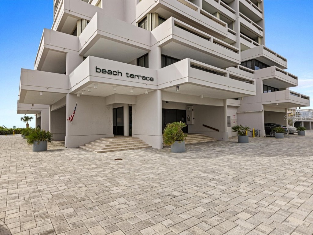 5400 Ocean Boulevard #14-1 Sarasota FL 34242 - GULF OF MEXICO A4552109 image1