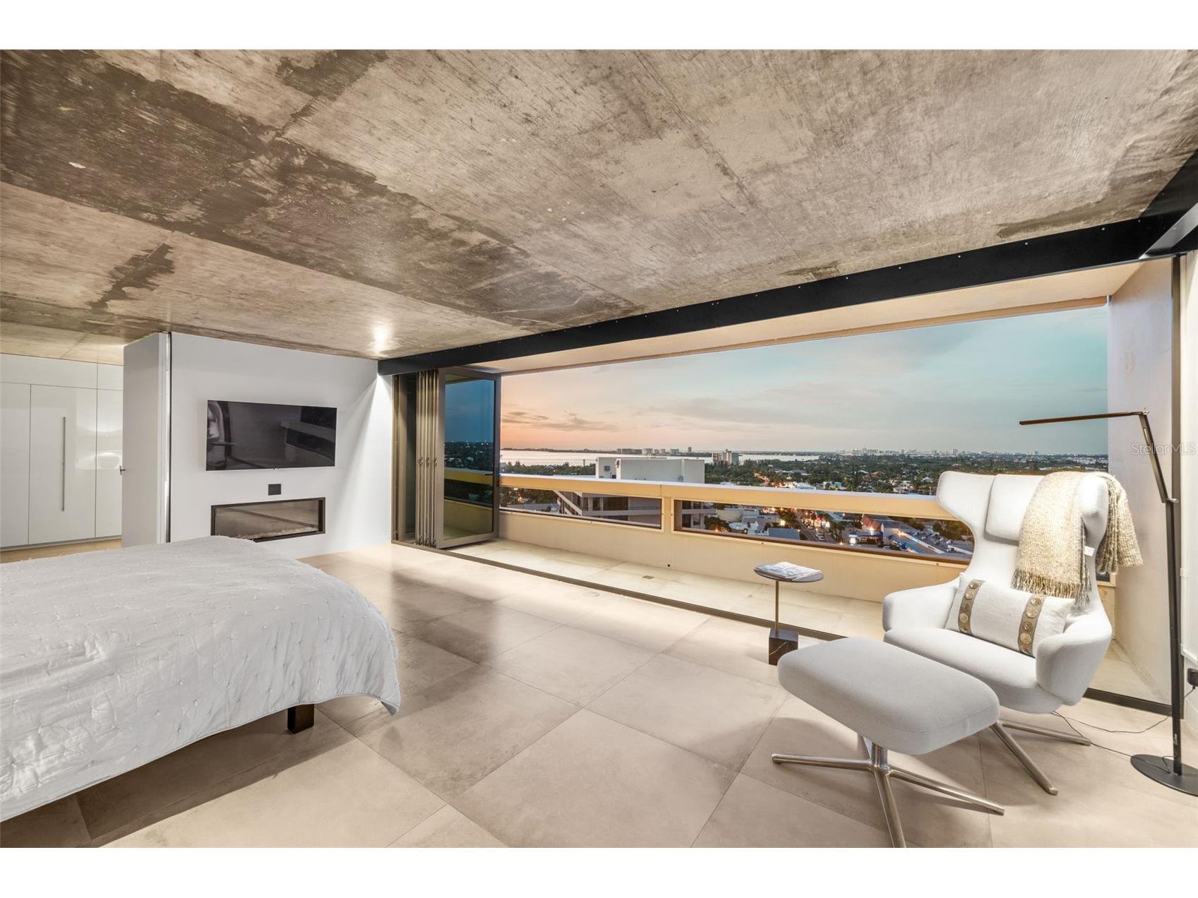 5400 Ocean Boulevard #15 1-4 Sarasota FL 34242 - GULF OF MEXICO A4698001 image45