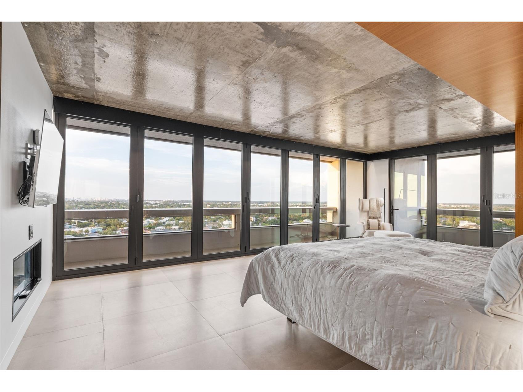 5400 Ocean Boulevard #15 1-4 Sarasota FL 34242 - GULF OF MEXICO A4698001 image51