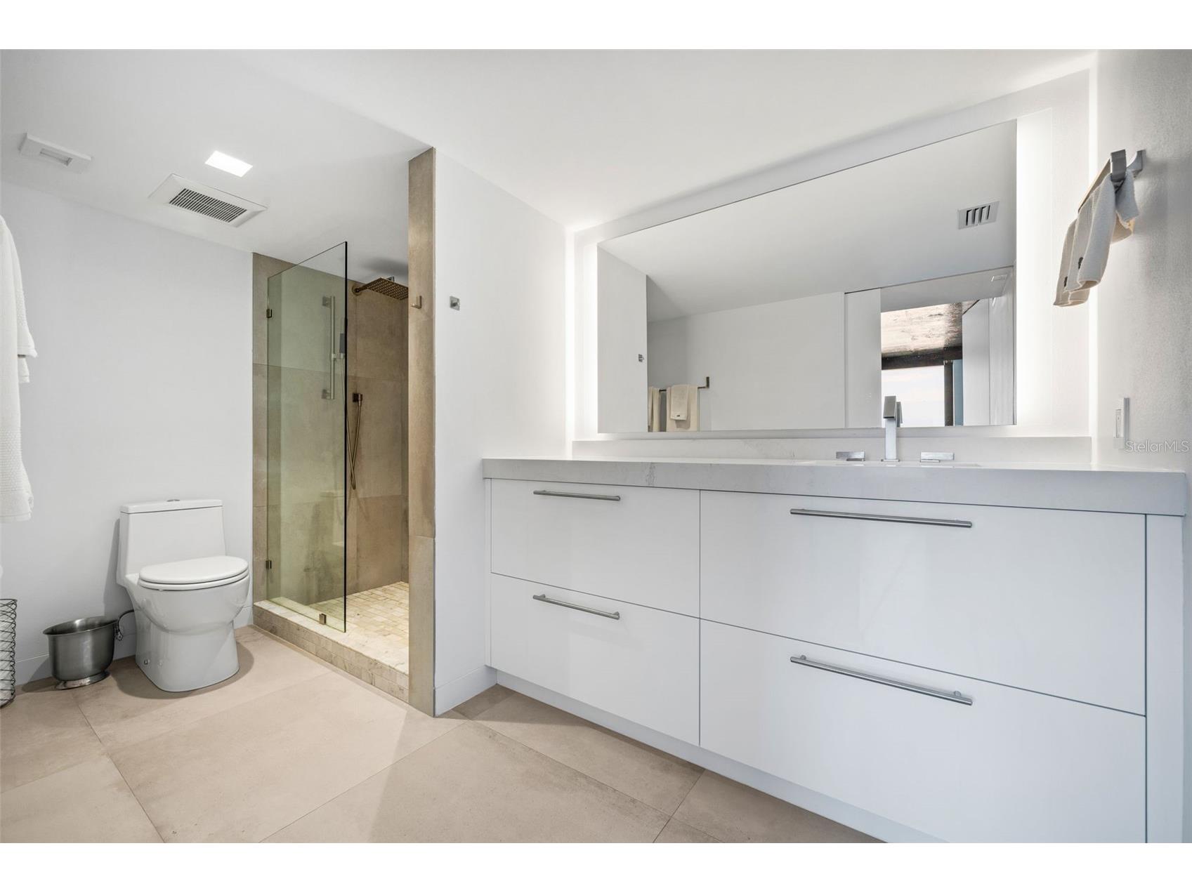 5400 Ocean Boulevard #15 1-4 Sarasota FL 34242 - GULF OF MEXICO A4698001 image64