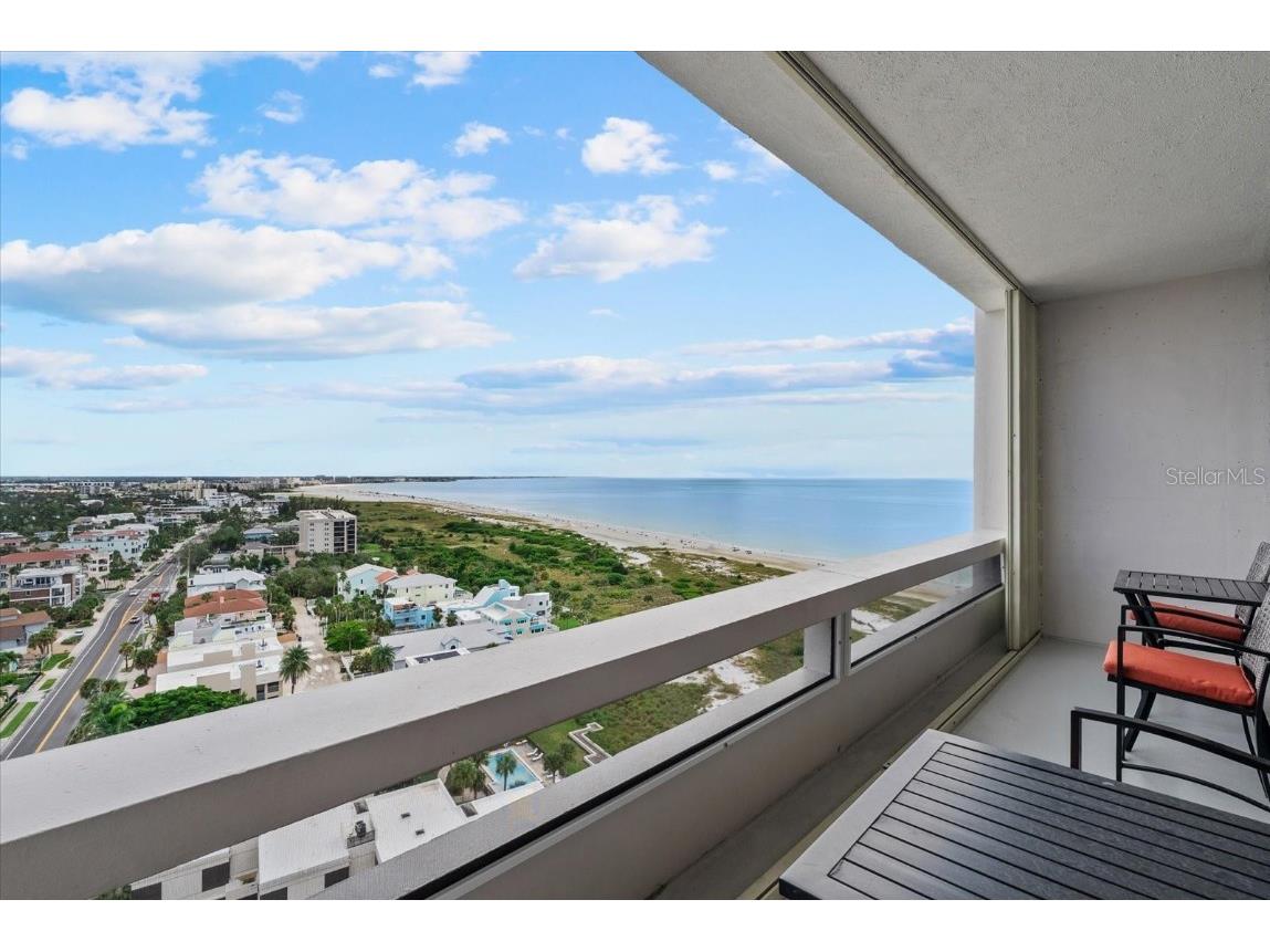 5400 Ocean Boulevard #17-04 Sarasota FL 34242 - GULF OF MEXICO A4667710 image6