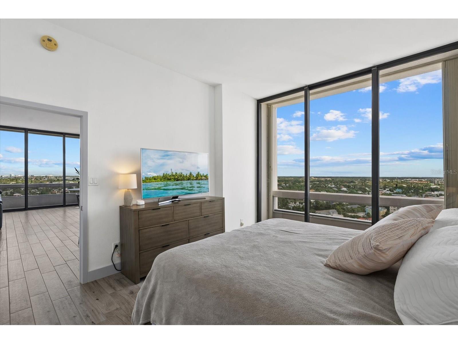 5400 Ocean Boulevard #17-04 Sarasota FL 34242 - GULF OF MEXICO A4698764 image28