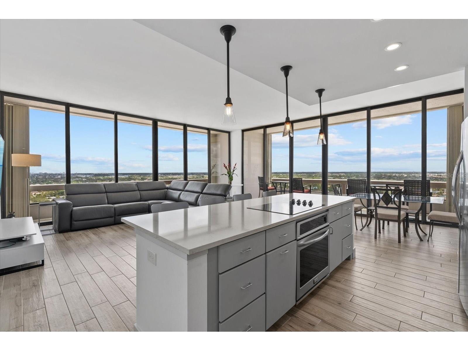 5400 Ocean Boulevard #17-04 Sarasota FL 34242 - GULF OF MEXICO A4698764 image8