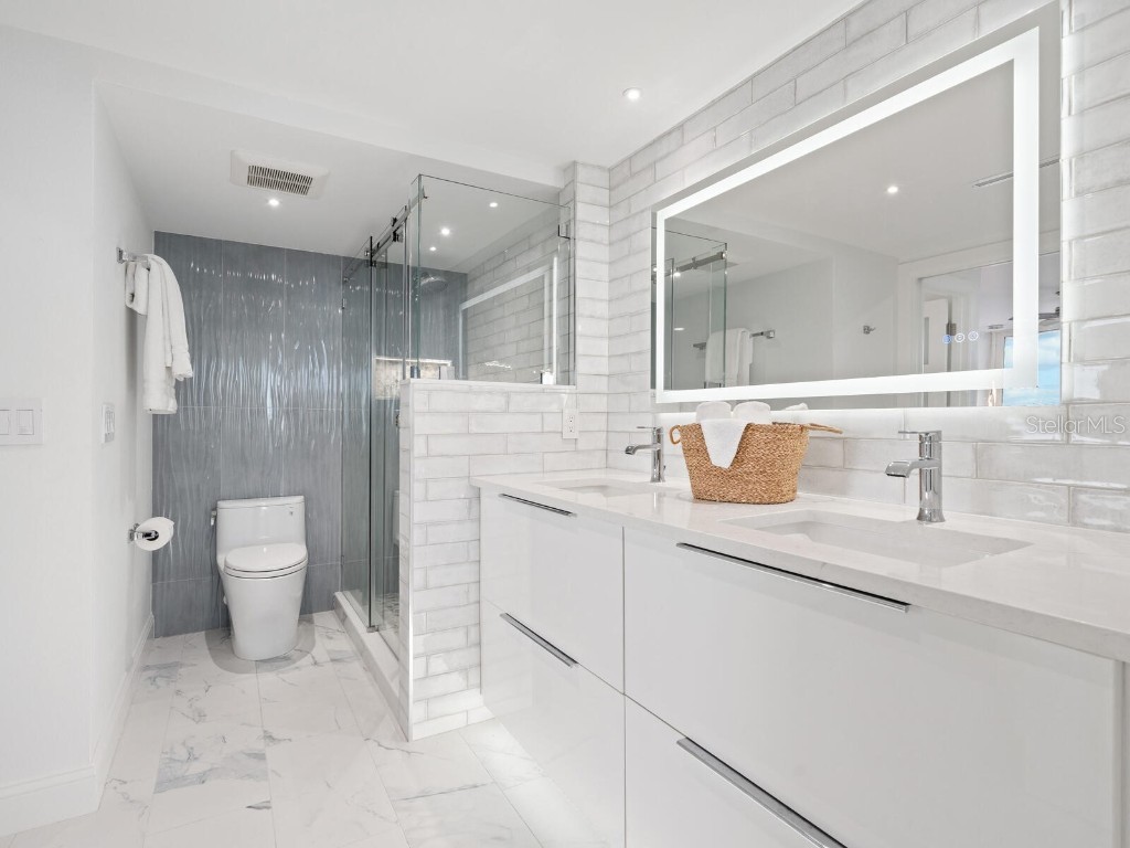 5400 Ocean Boulevard #5-3 Sarasota FL 34242 - THE GULF A4669686 image21