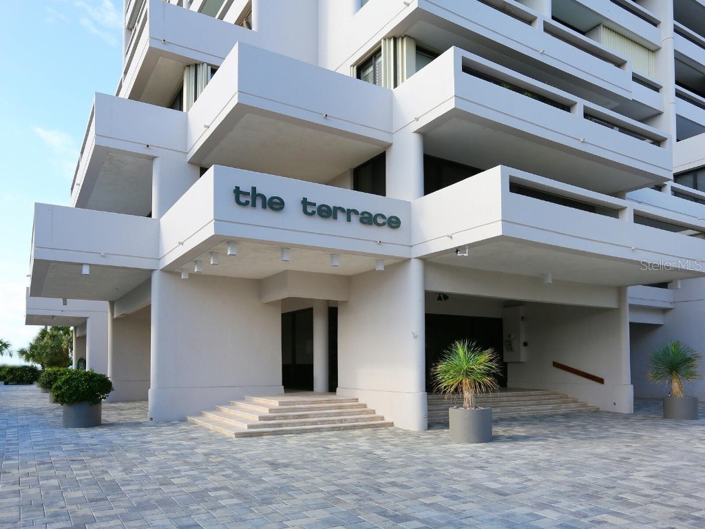 5400 Ocean Boulevard #5-3 Sarasota FL 34242 - THE GULF A4669686 image3