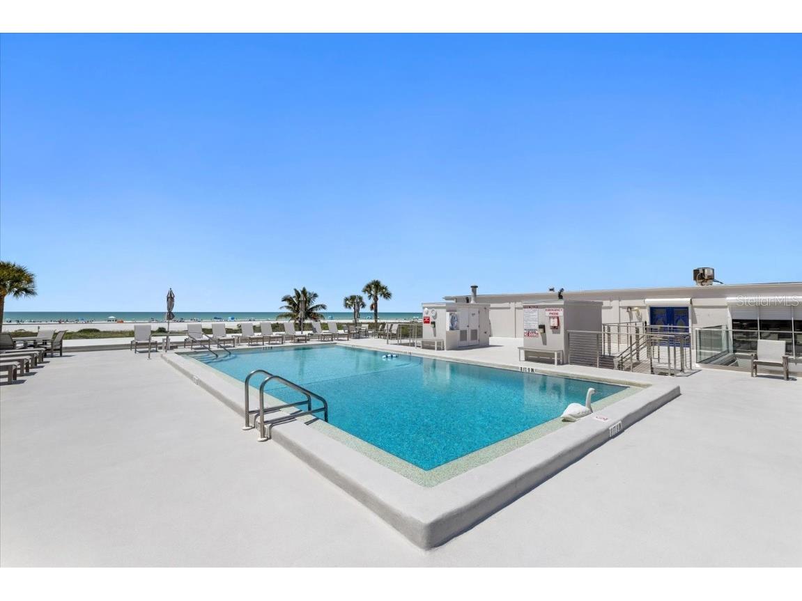 5400 Ocean Boulevard #6-4 Sarasota FL 34242 - GULF OF MEXICO A4663880 image8