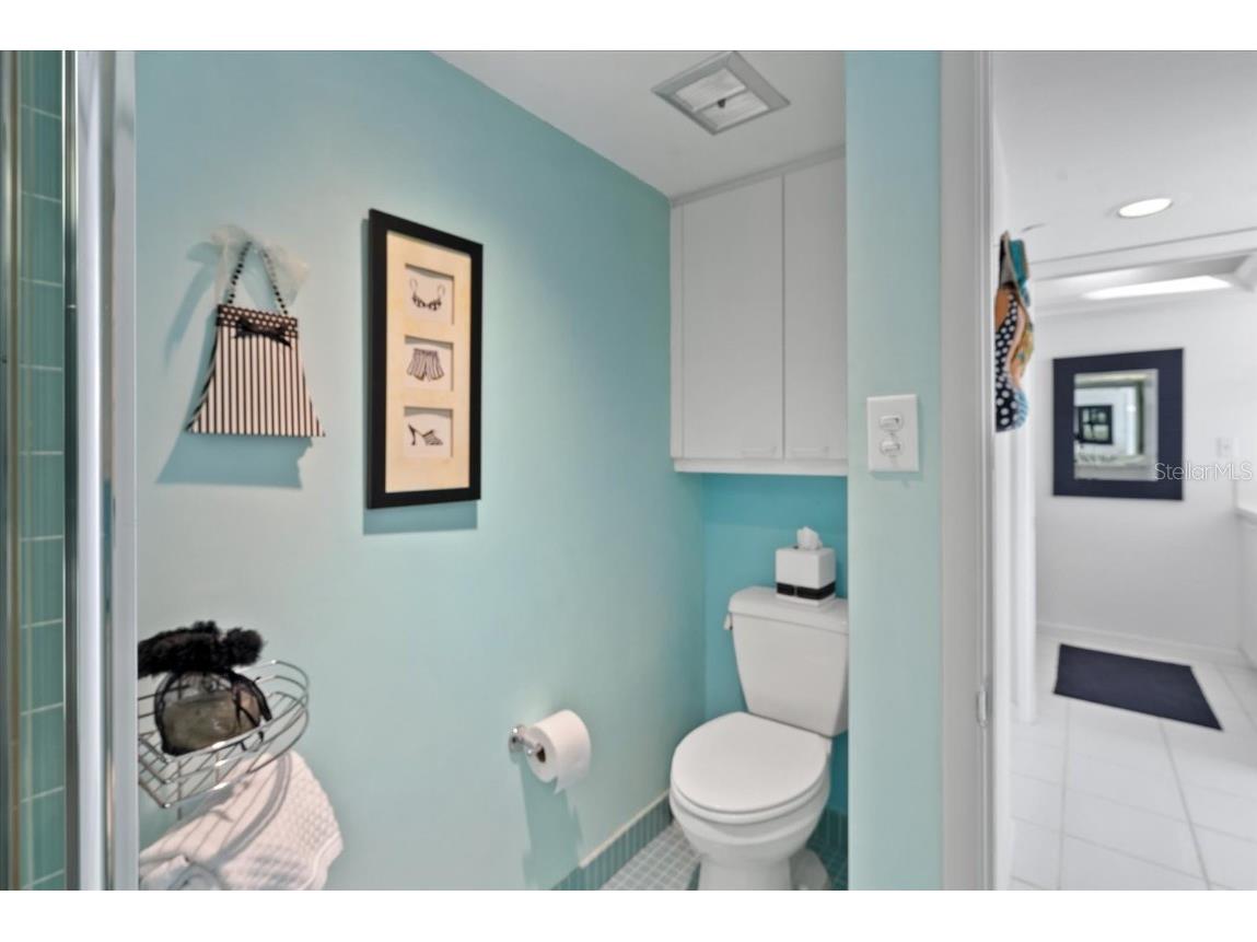 5400 Ocean Boulevard #8-05 Sarasota FL 34242 - GULF OF MEXICO A4670371 image17