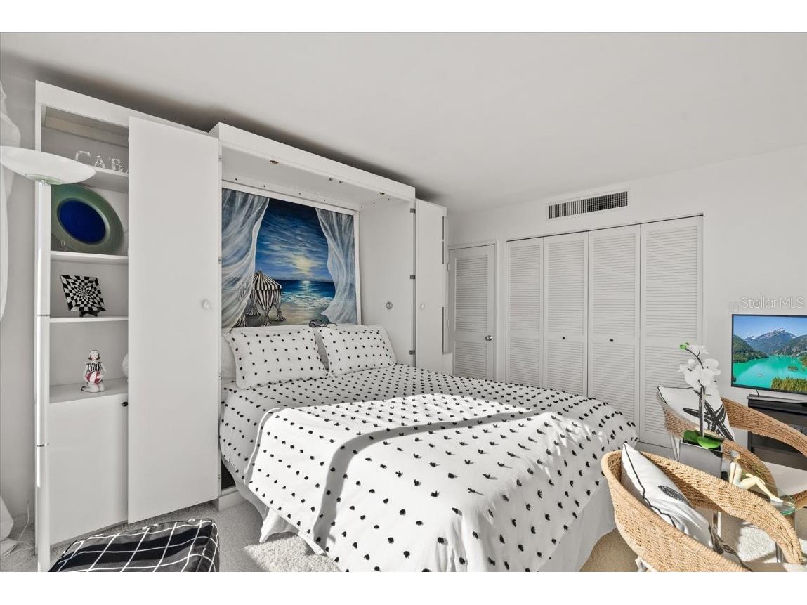 5400 Ocean Boulevard #8-05 Sarasota FL 34242 - GULF OF MEXICO A4670371 image9