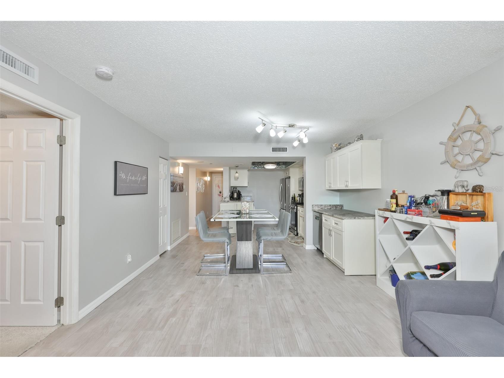 5400 Park Street N #208 Saint Petersburg FL 33709 - CROSS BAYOU TB8501658 image10