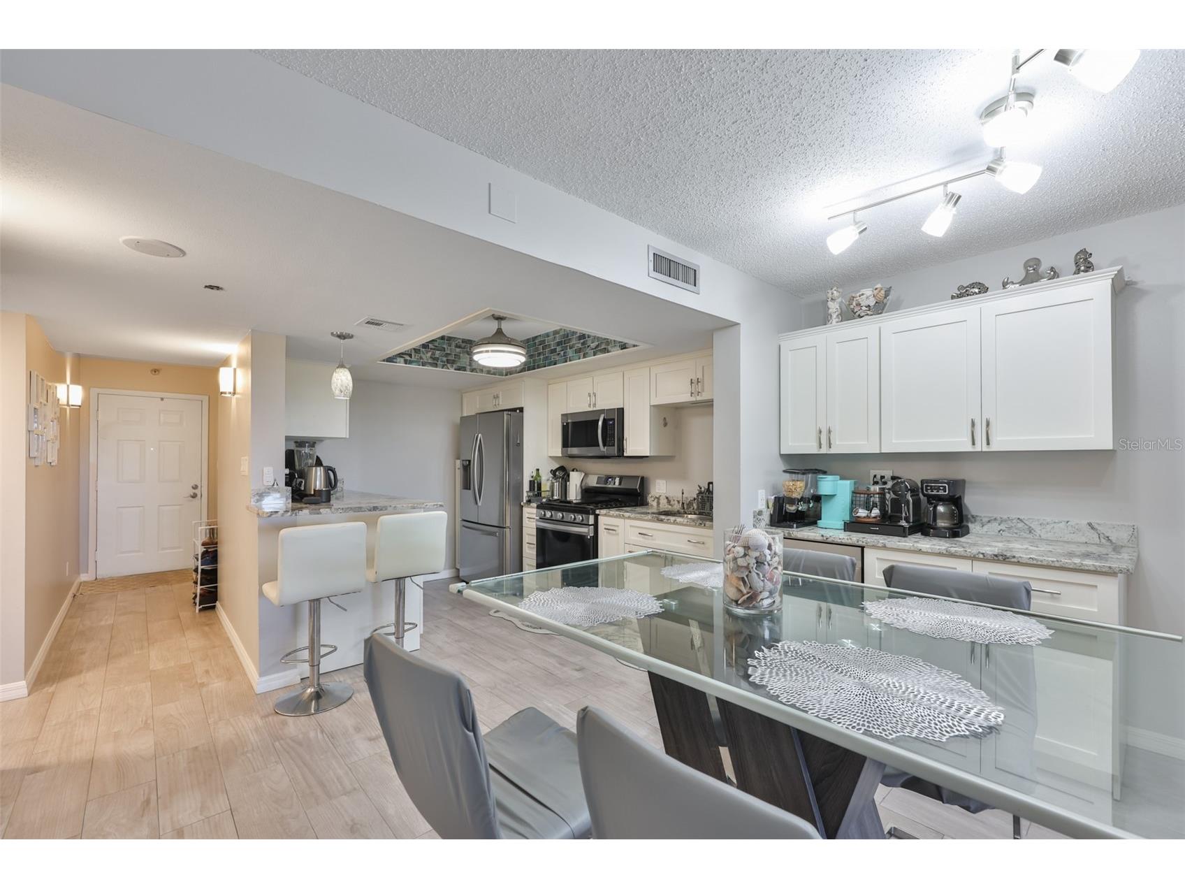 5400 Park Street N #208 Saint Petersburg FL 33709 - CROSS BAYOU TB8501658 image4