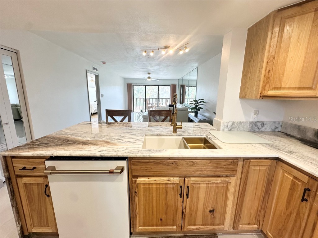 5400 Park Street N #209 Saint Petersburg FL 33709 TB8442708 image7