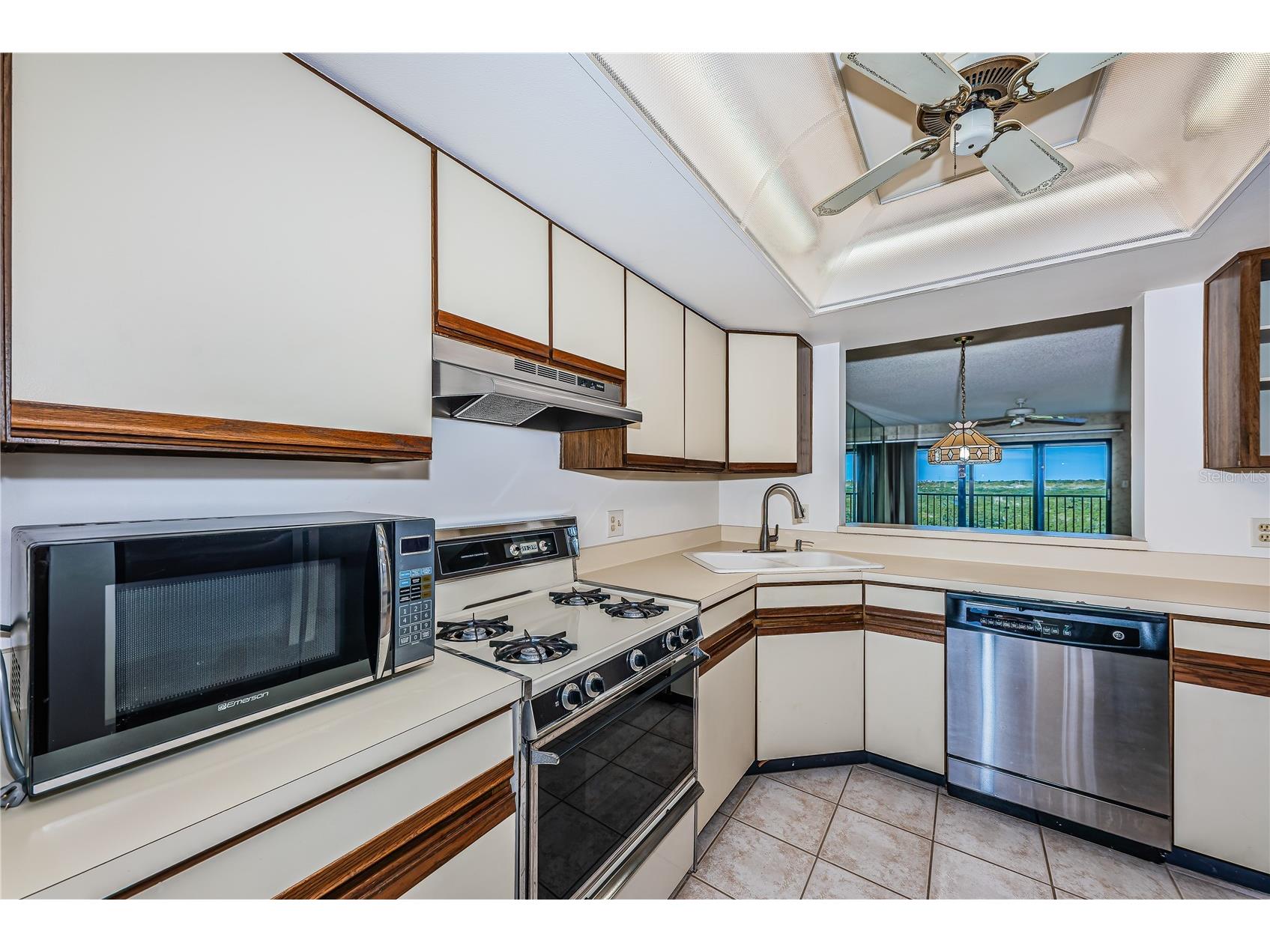 5400 Park Street N #708 Saint Petersburg FL 33709 - BAYOU TB8481801 image20