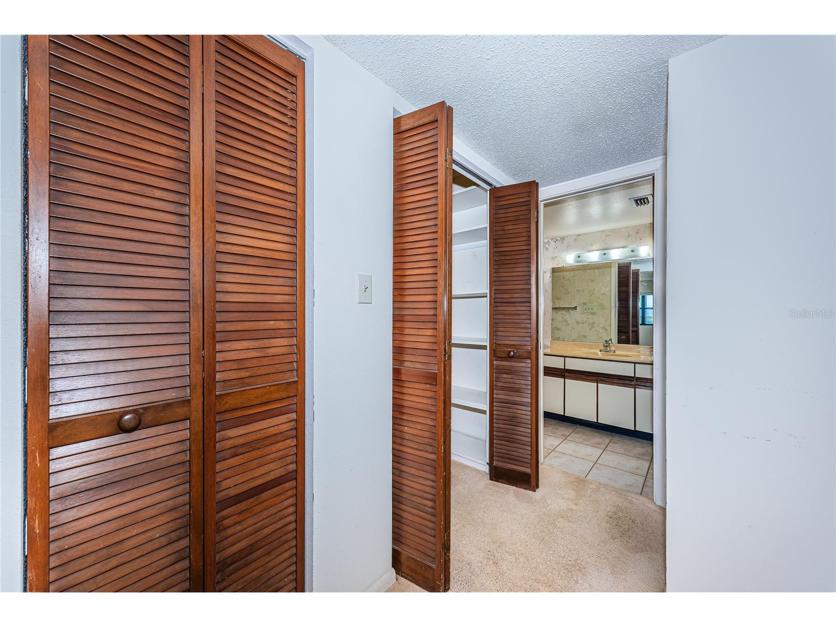 5400 Park Street N #708 Saint Petersburg FL 33709 - BAYOU TB8481801 image47