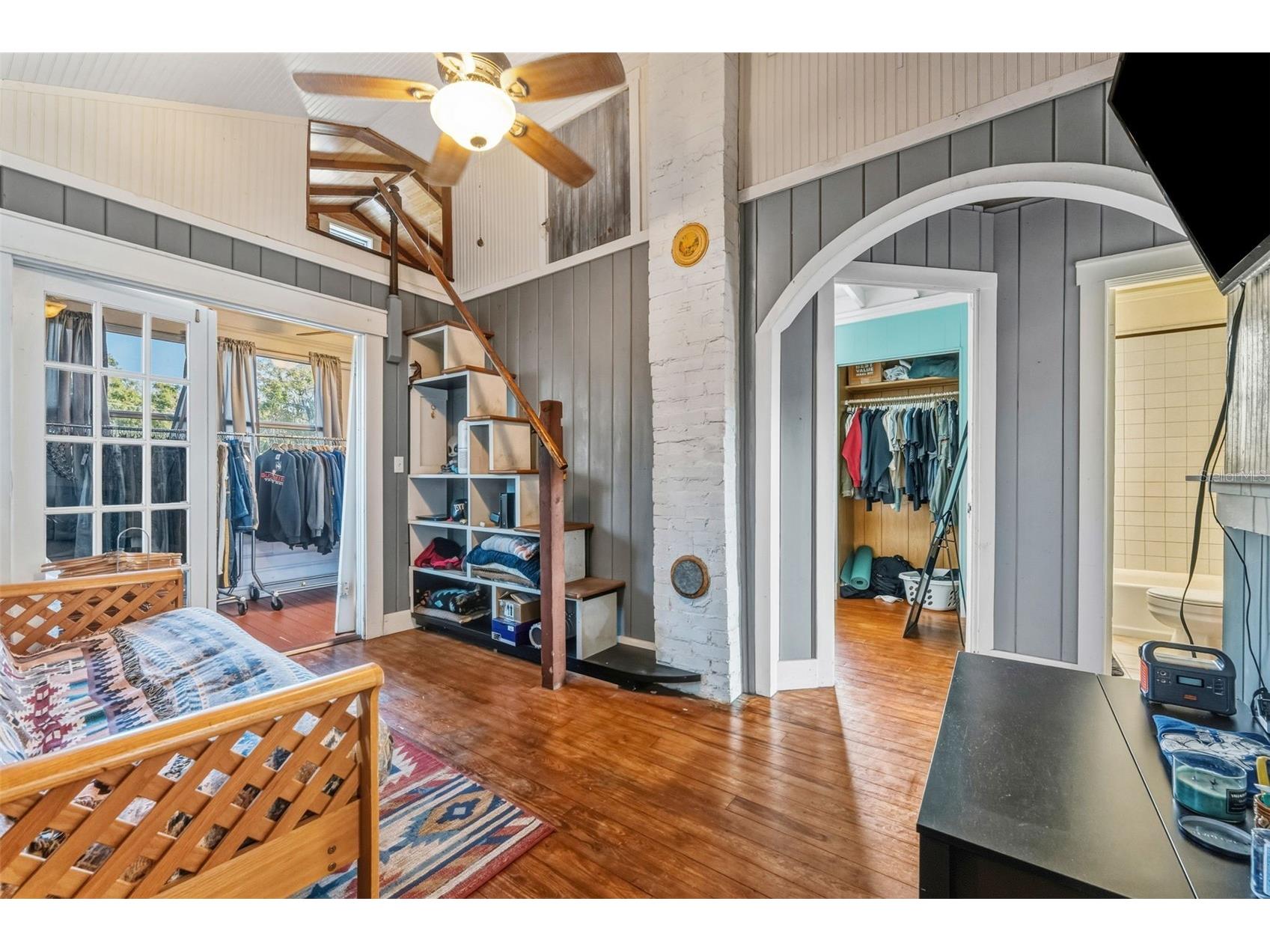 5401 21st Avenue S Gulfport FL 33707 TB8460475 image20