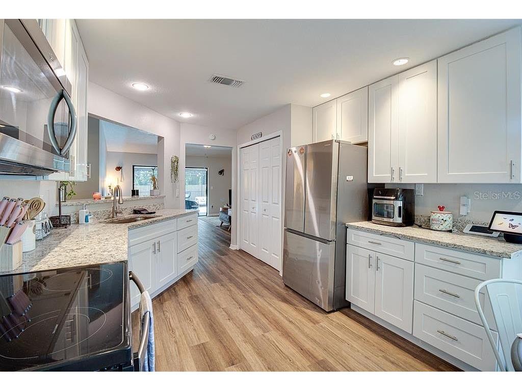 5401 Lighthouse Road Orlando FL 32808 V4946206 image13