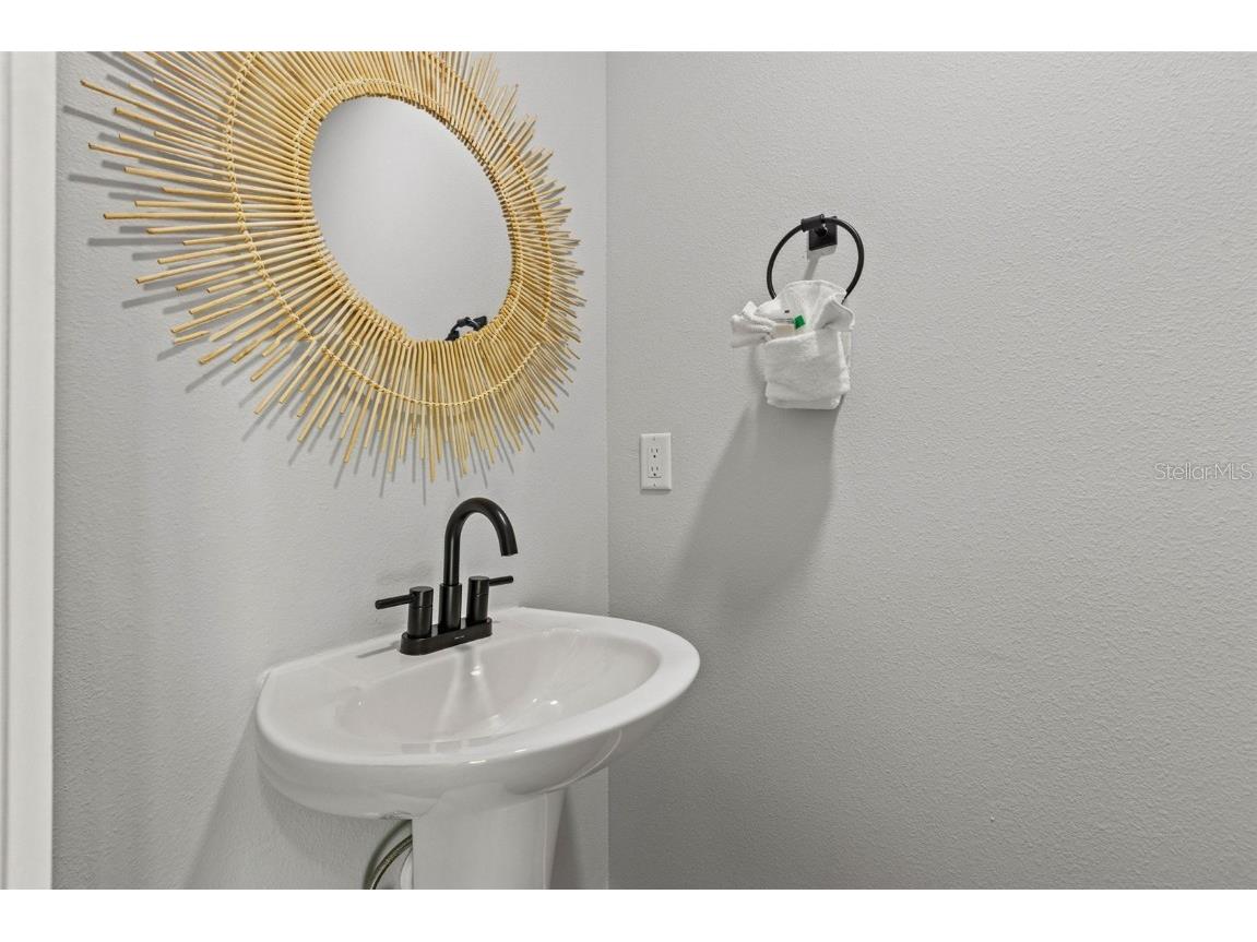 5402 31st Avenue S Gulfport FL 33707 TB8357835 image43