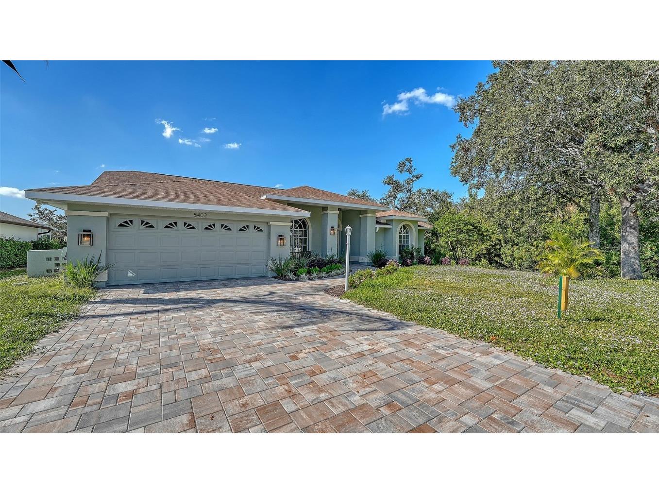 5402 60th Street E Bradenton FL 34203 A4665181 image1