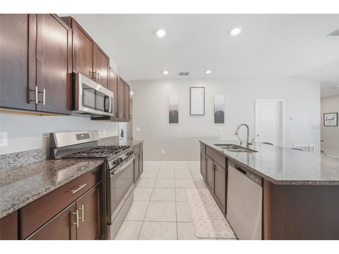 5402 Amaryllis Garden Street Apollo Beach FL 33572 W7879868 image10