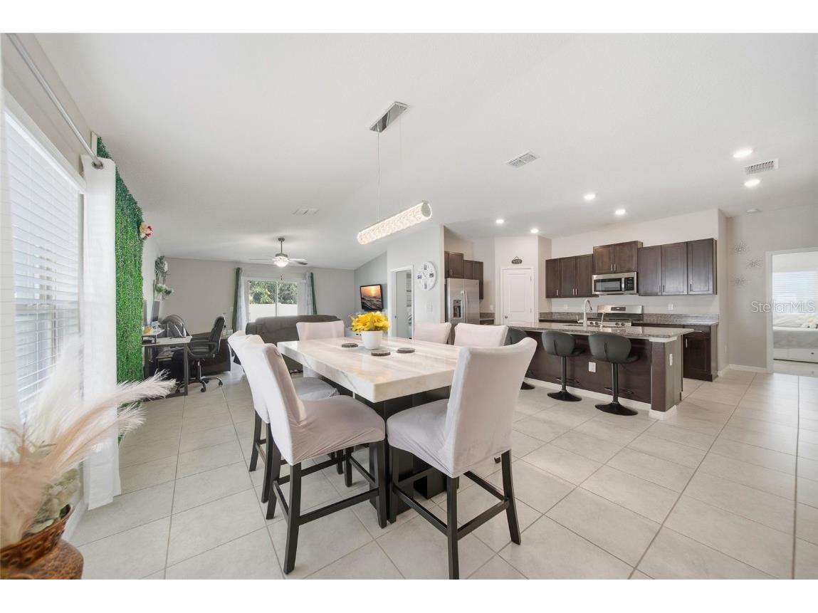 5402 Amaryllis Garden Street Apollo Beach FL 33572 W7879868 image3