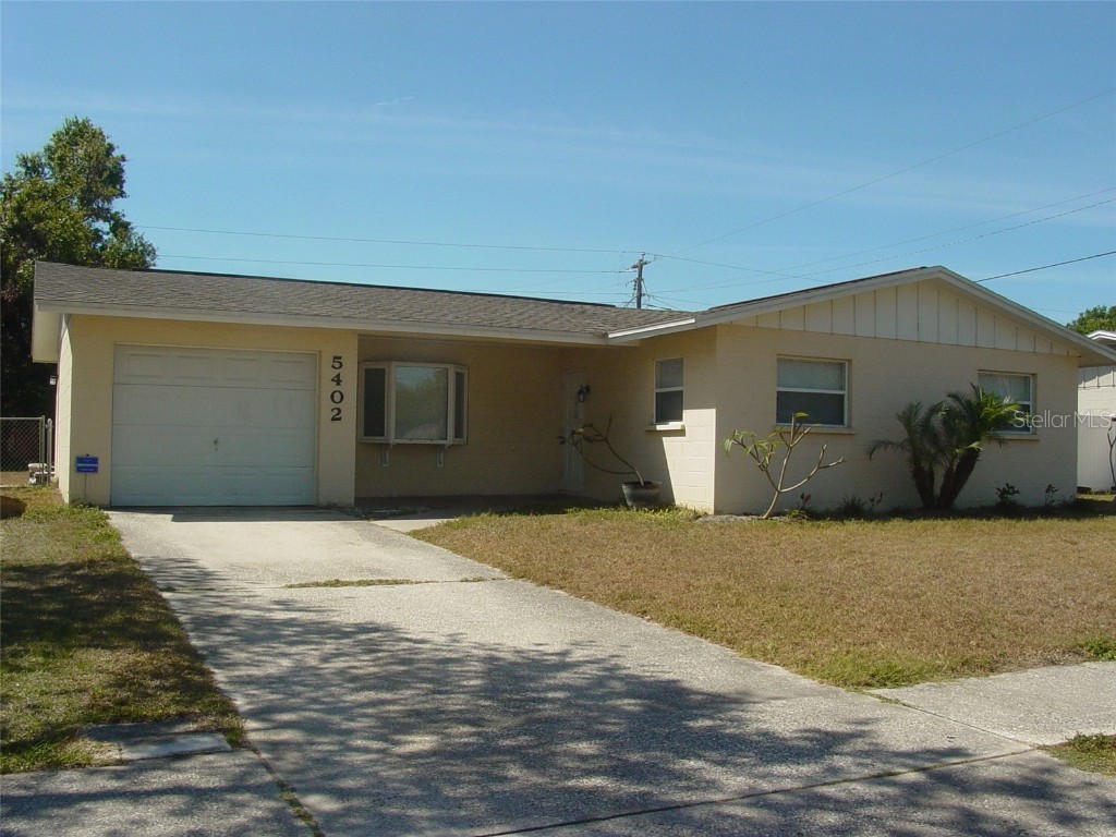 5402 Brookmeade Drive Sarasota FL 34232 A4565995 image1