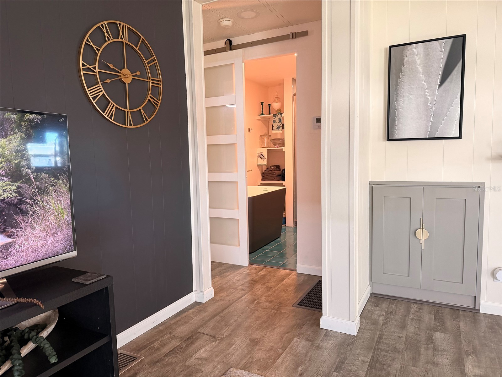 5402 Chateau Lane Bradenton FL 34207 A4657291 image11