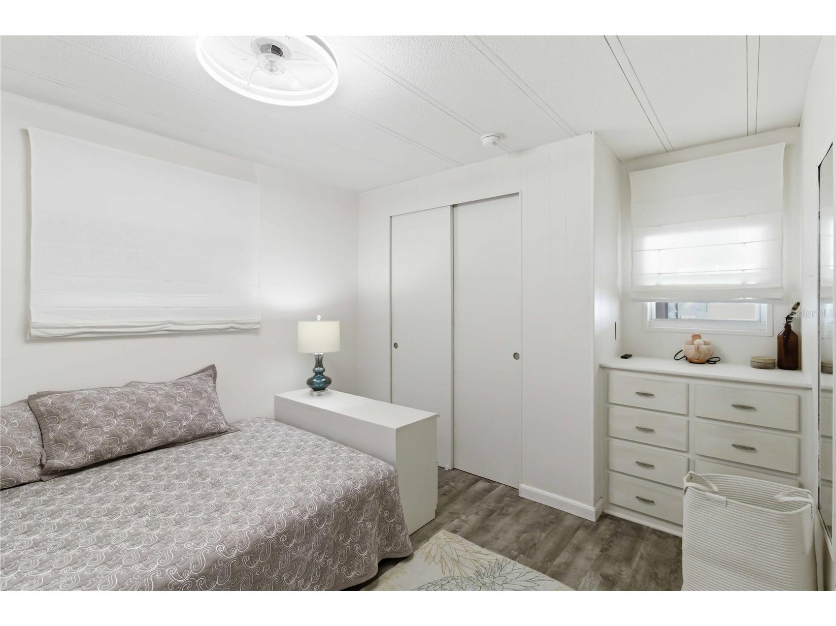 5402 Chateau Lane Bradenton FL 34207 D6147675 image11