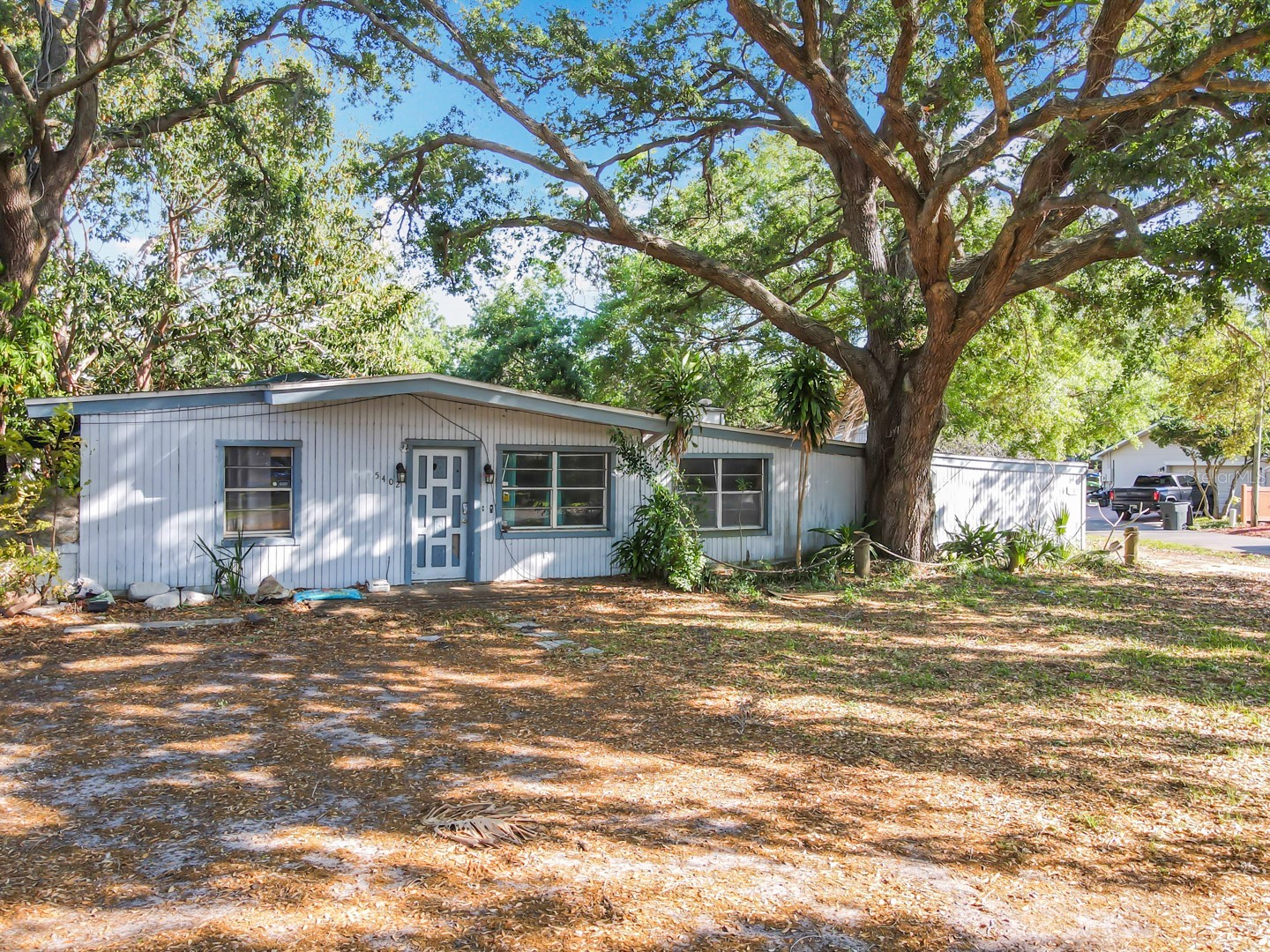 5402 Parkway Drive Belle Isle FL 32809 P4938349 image1