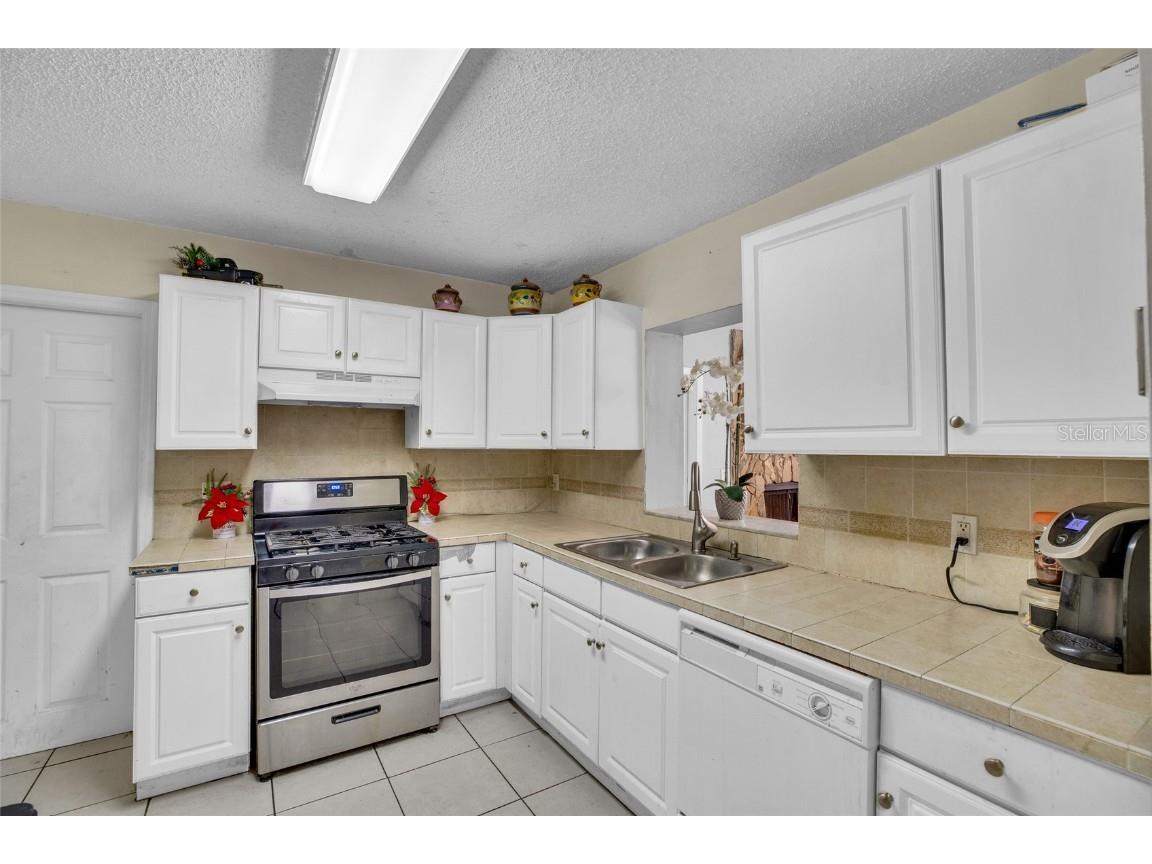 5402 Shannon Drive Fort Pierce FL 34951 TB8404732 image8