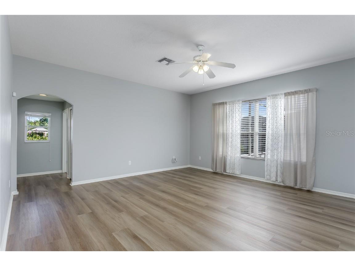 5402 Spectacular Bid Drive Wesley Chapel FL 33544 TB8453033 image12