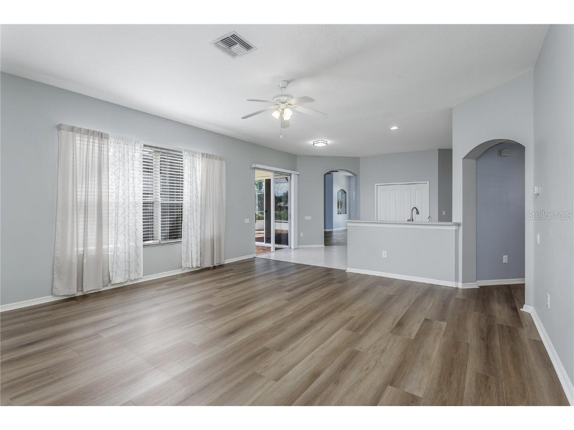 5402 Spectacular Bid Drive Wesley Chapel FL 33544 TB8453033 image13