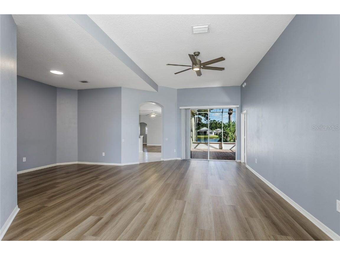 5402 Spectacular Bid Drive Wesley Chapel FL 33544 TB8453033 image5