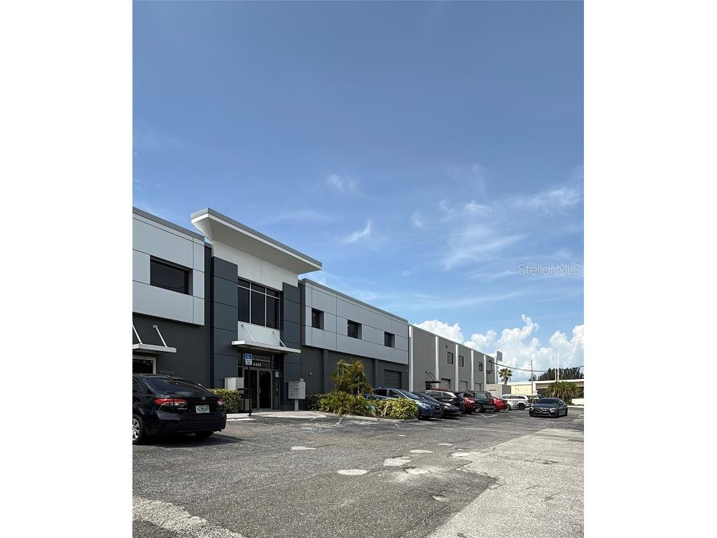 5402 W Laurel Street #109 & 220 Tampa FL 33607 TB8449080 image1