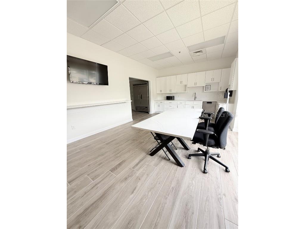 5402 W Laurel Street #109 & 220 Tampa FL 33607 TB8449080 image7