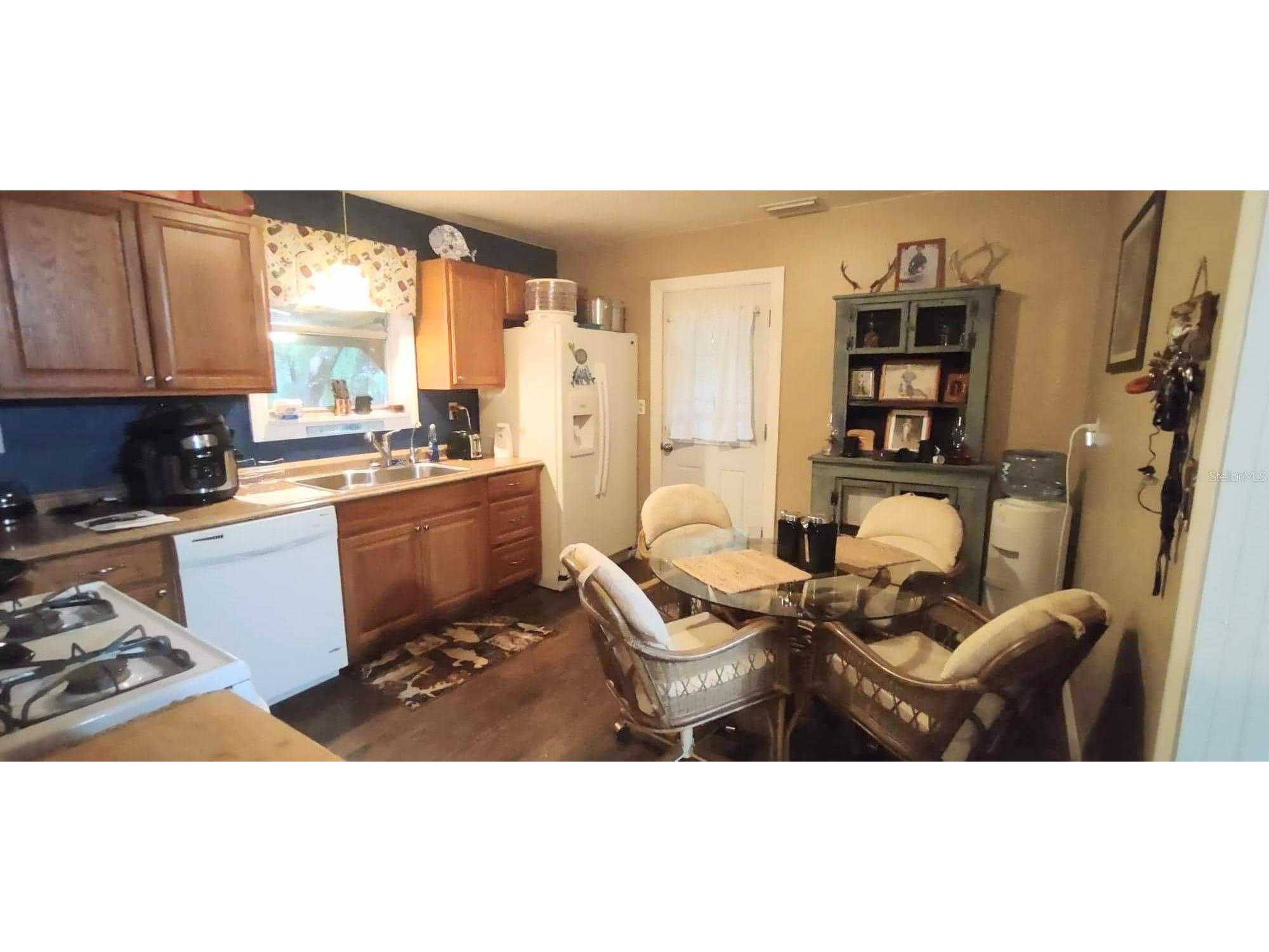 5403 Highway 40 W Yankeetown FL 34498 T3539995 image4