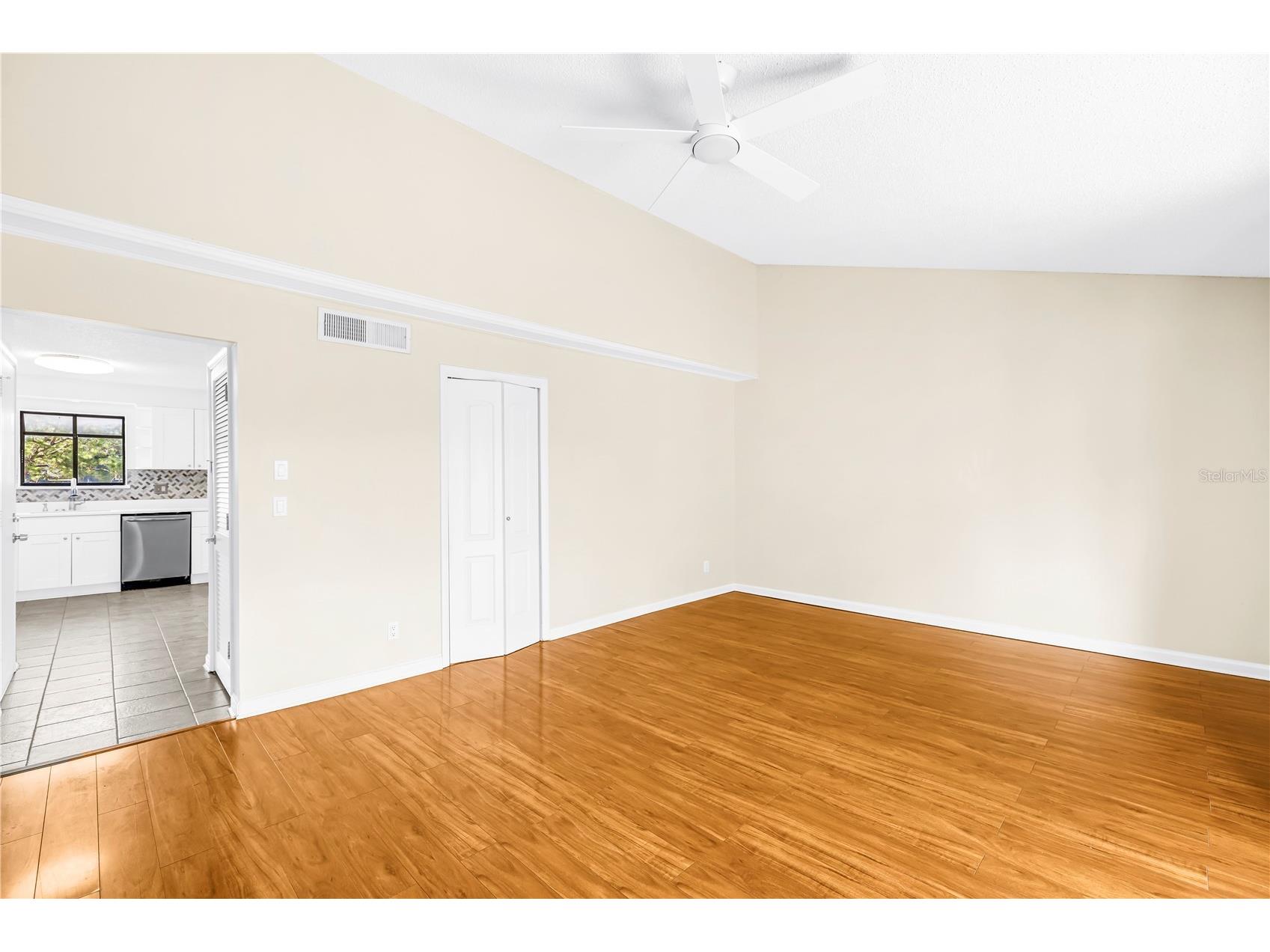 5403 Sweetwater Terrace Circle #5403 Tampa FL 33634 TB8531612 image17