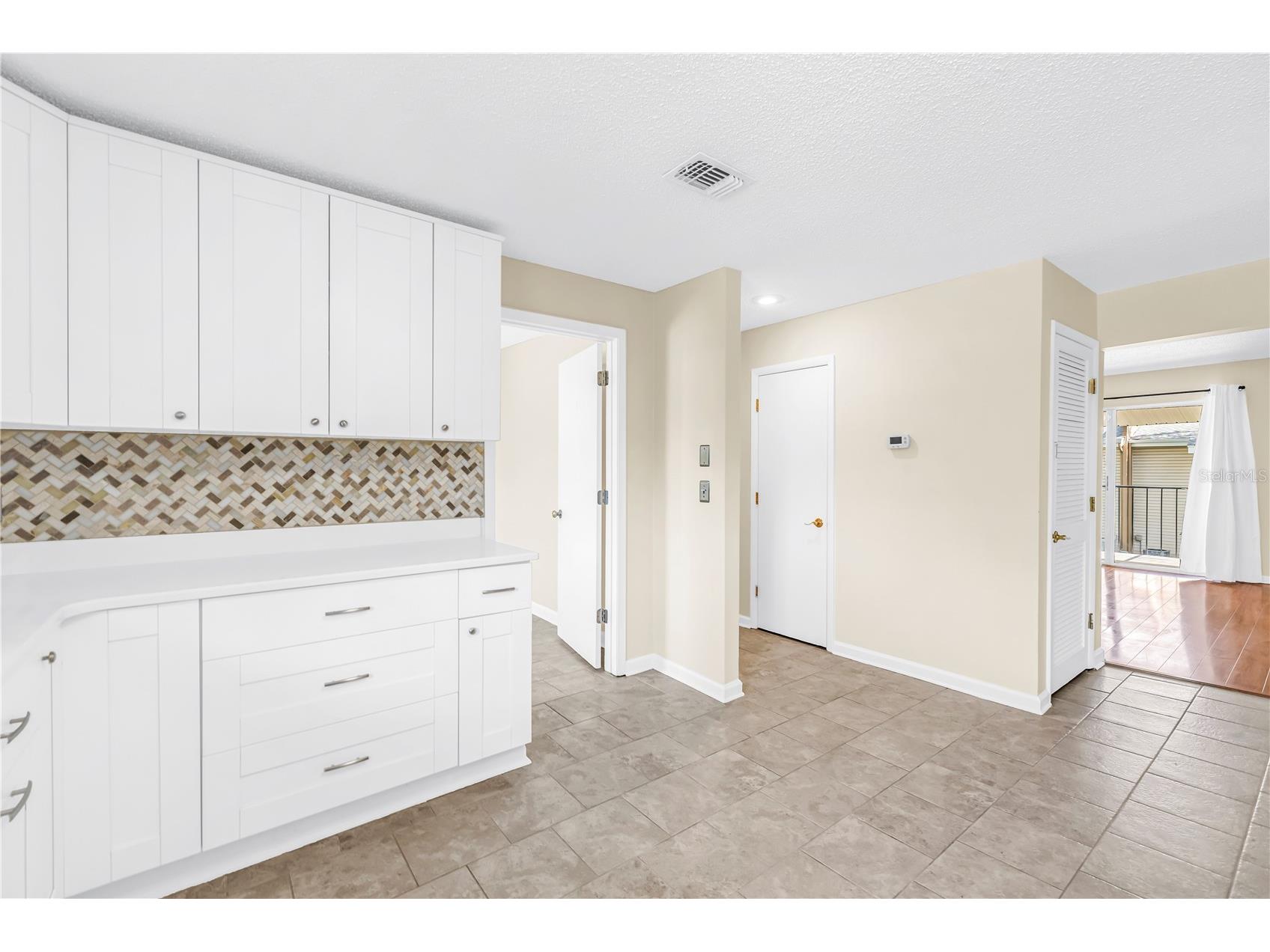5403 Sweetwater Terrace Circle #5403 Tampa FL 33634 TB8531612 image7