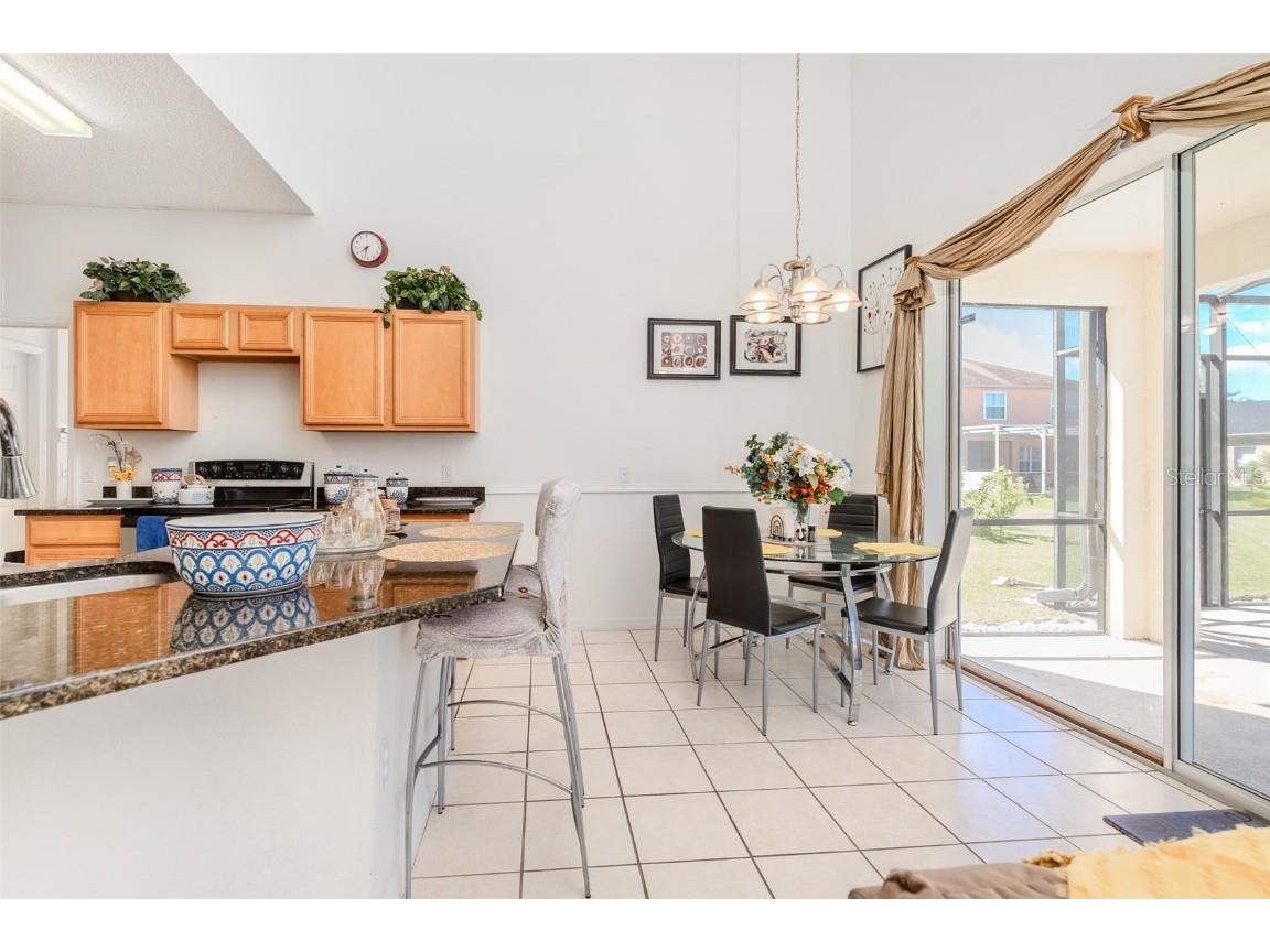 5404 Crepe Myrtle Circle Kissimmee FL 34758 V4945475 image18