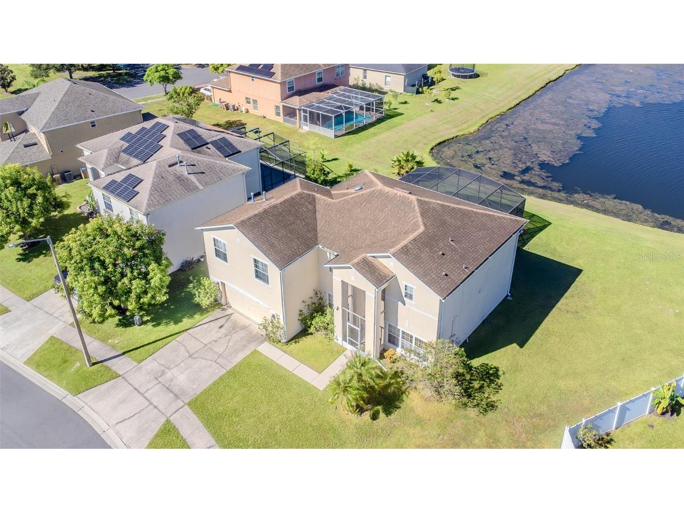 5404 Crepe Myrtle Circle Kissimmee FL 34758 V4945475 image2