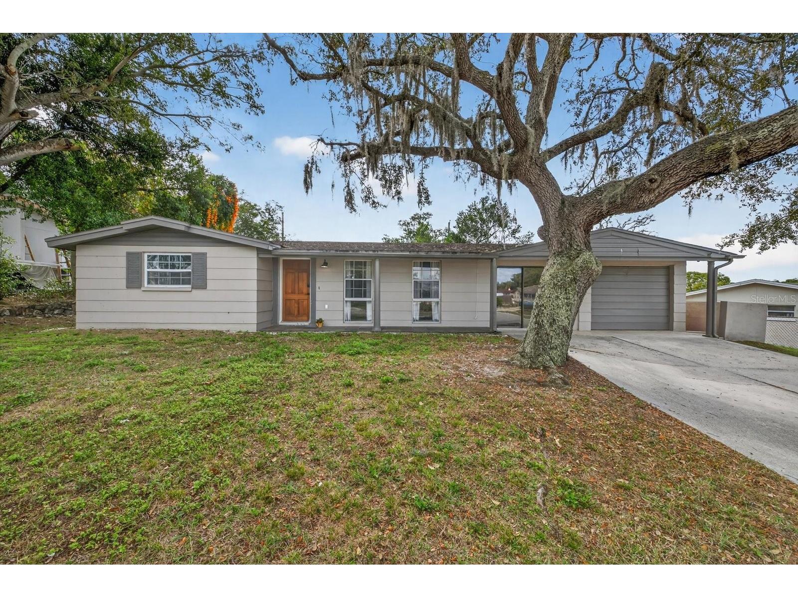 5404 Front Drive Holiday FL 34690 TB8464929 image1