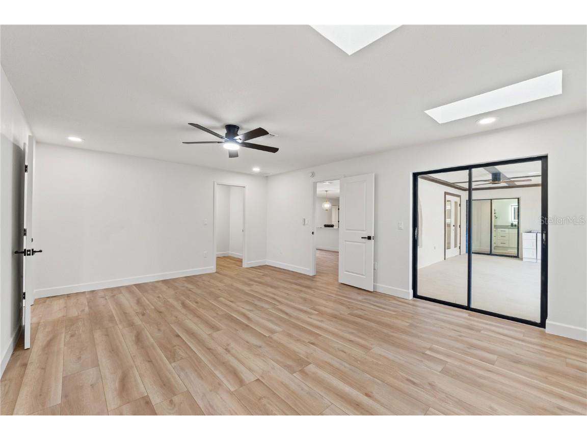 5404 Glover Drive Spring Hill FL 34607 W7881046 image25