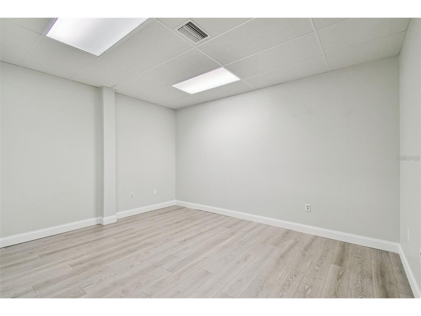 5404 Hoover Boulevard #18 Tampa FL 33634 TB8466710 image20