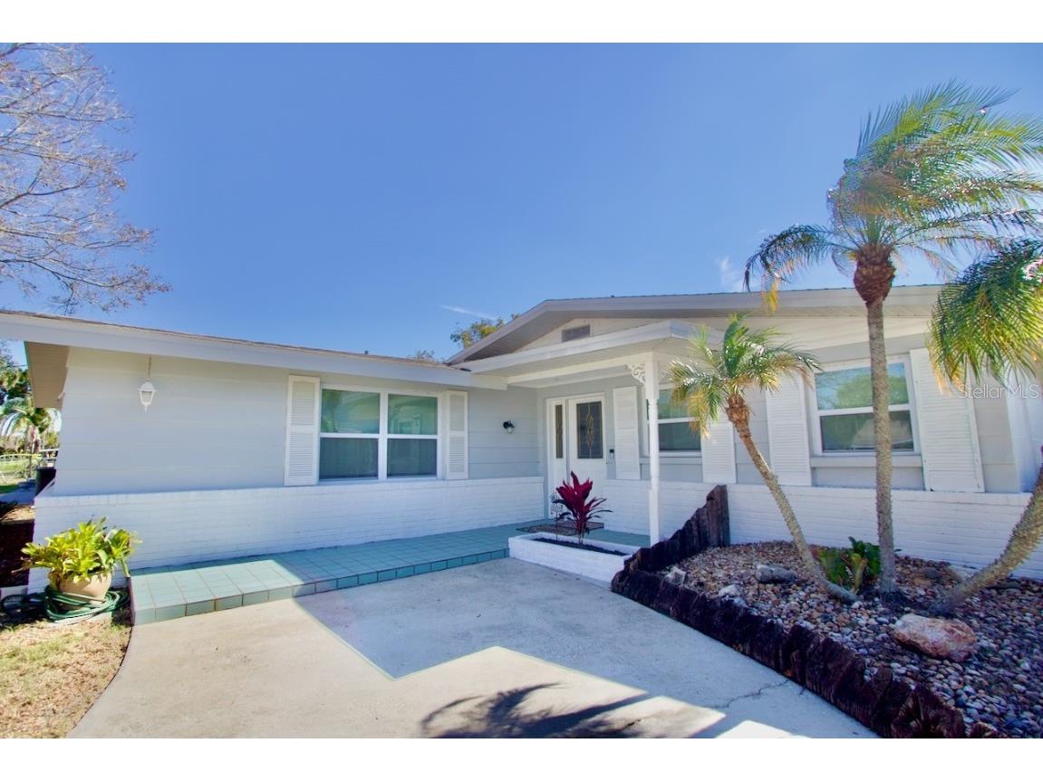 5404 Quist Drive Port Richey FL 34668 W7874758 image1