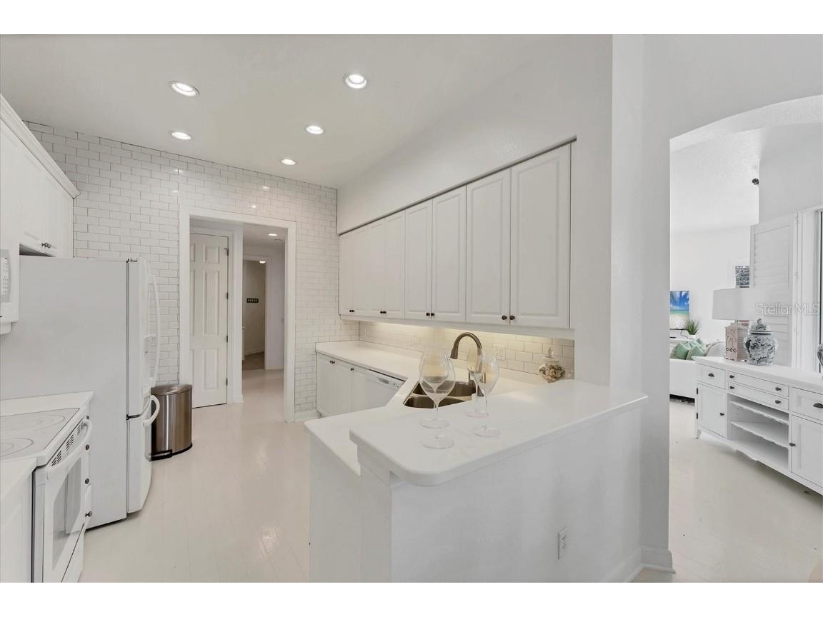 5405 46th Court W Bradenton FL 34210 A4647620 image15