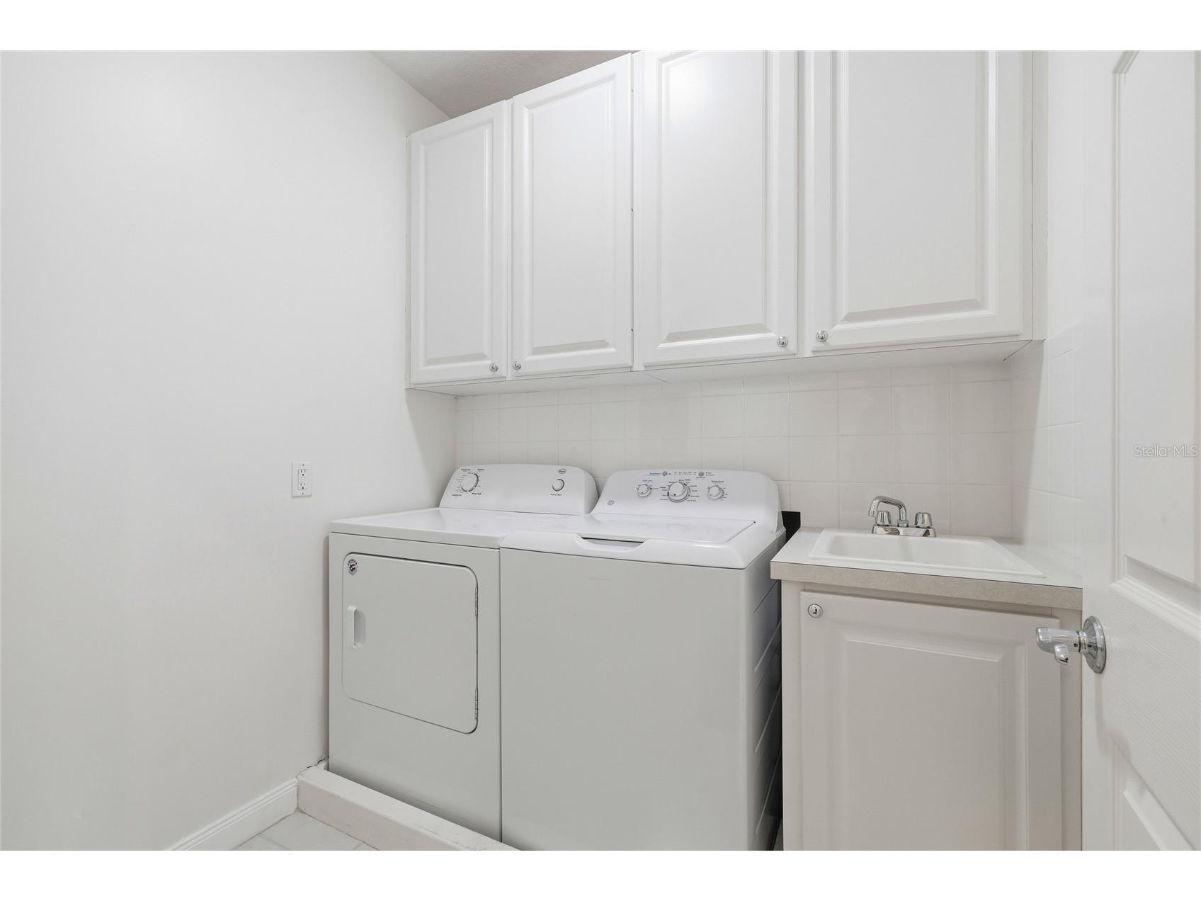5405 Eliseo Street Sarasota FL 34238 A4695216 image24